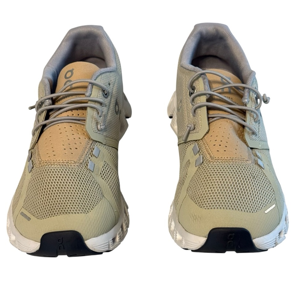 On Cloud 5 Running Shoes